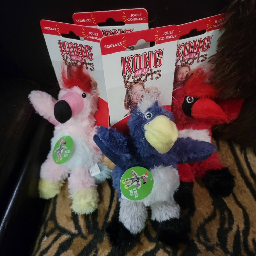 KONG Dog Wild Knots Birds Plush Toys Assorted Ea. Sm Med
